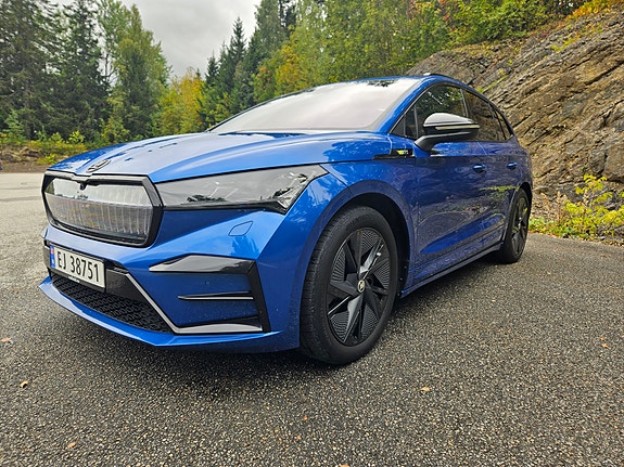 Skoda Enyaq RS 10 of 30