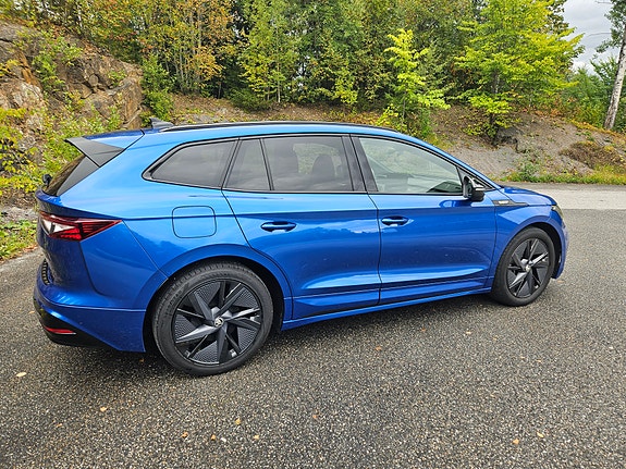 Skoda Enyaq RS 5 of 30