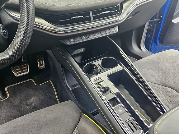 Skoda Enyaq RS 16 of 30