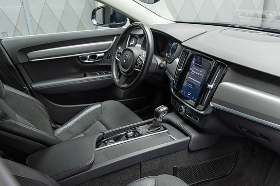 Volvo V90 24 of 25