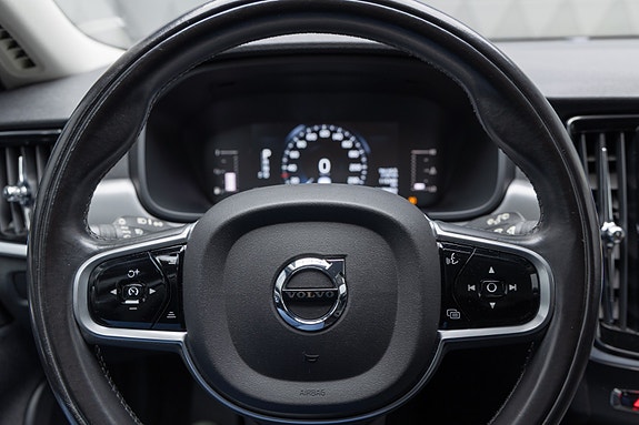 Volvo V90 18 of 25
