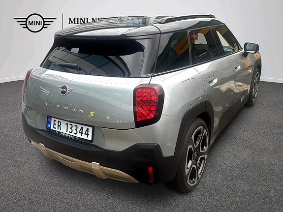 MINI Aceman SE 7 of 13