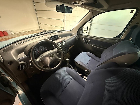 Citroen Berlingo 12 of 21