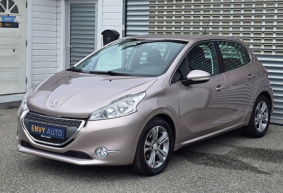 Peugeot 208 5 of 30