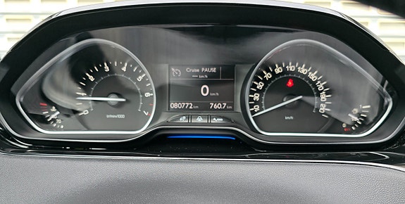 Peugeot 208 25 of 30