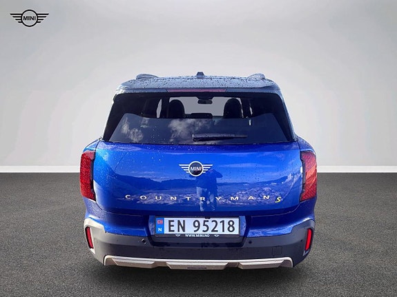 MINI Countryman SE 6 of 13