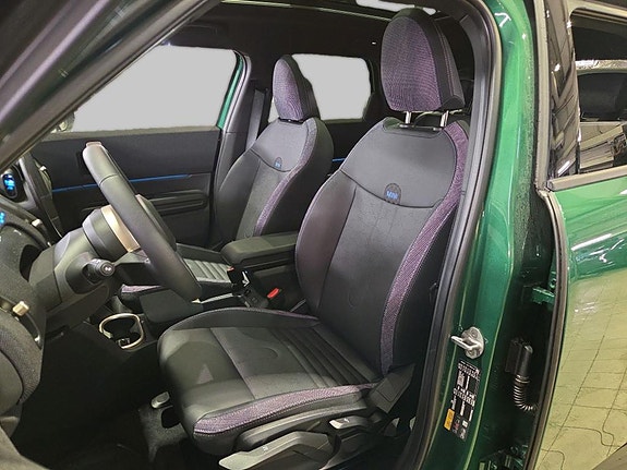 MINI Countryman SE 8 of 12