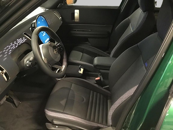 MINI Countryman SE 10 of 16