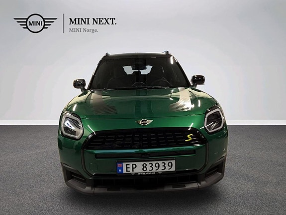 MINI Countryman SE 8 of 16