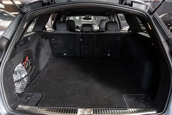 Mercedes-Benz E220 d 15 of 19