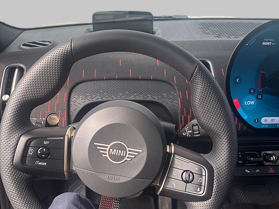 MINI Countryman SE 8 of 10