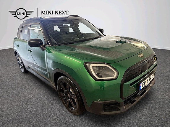MINI Countryman SE 3 of 11