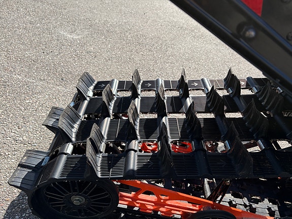 Polaris 850 Switchback Assault 7 of 7