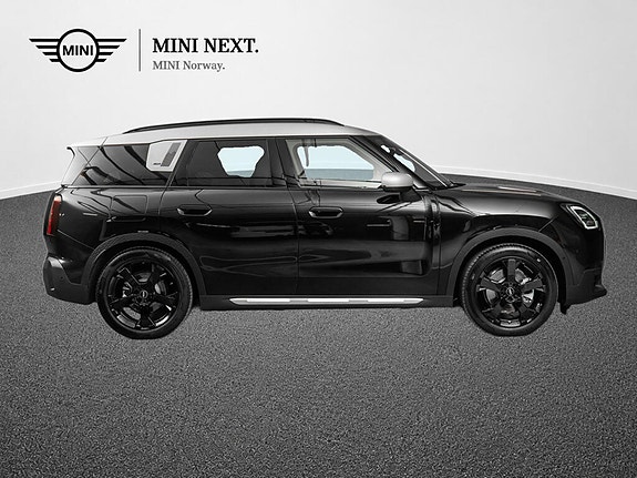 MINI Countryman SE 4 of 15