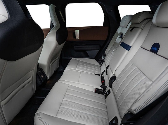 MINI Countryman SE 11 of 15