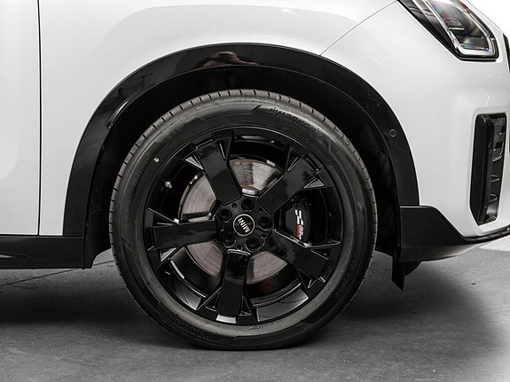 MINI Countryman SE 12 of 12