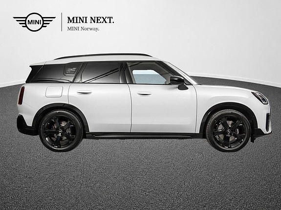 MINI Countryman SE 4 of 12