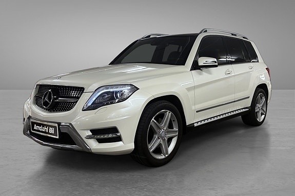Mercedes-Benz GLK220 2 of 12