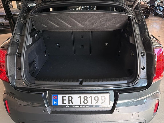 MINI Countryman SE 11 of 12