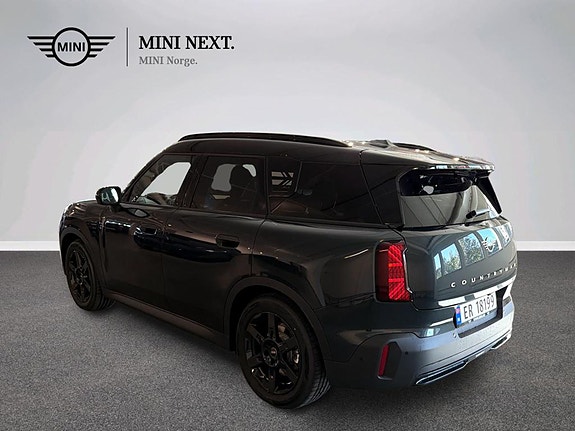 MINI Countryman SE 7 of 12