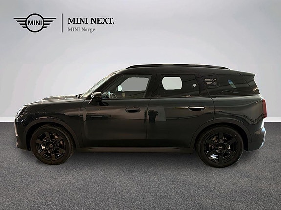 MINI Countryman SE 8 of 12