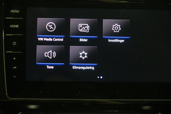 Volkswagen Passat Alltrack 14 of 16