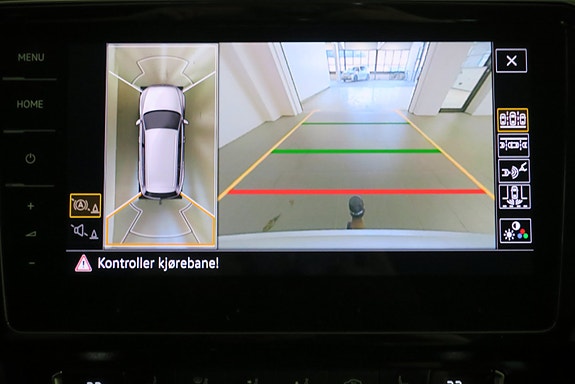 Volkswagen Passat Alltrack 12 of 16
