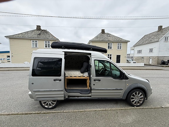 Ford Transit Connect 4 of 17