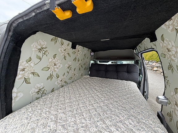 Ford Transit Connect 17 of 17