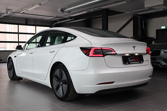 Tesla Model 3 10 of 30