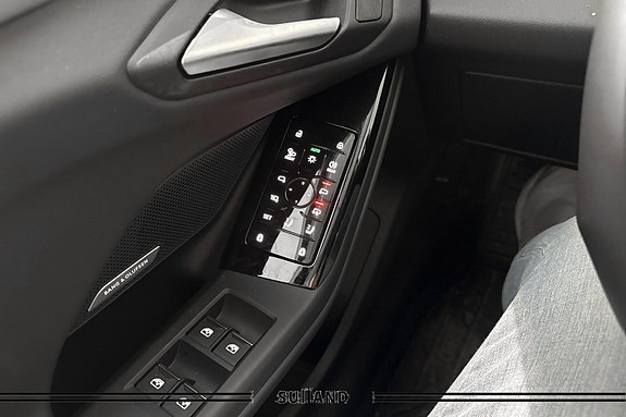 Audi A6 e-tron 10 of 15