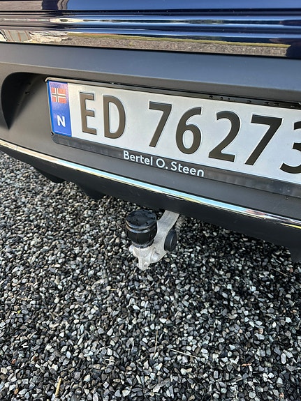 Mercedes-Benz EQC400 23 of 23