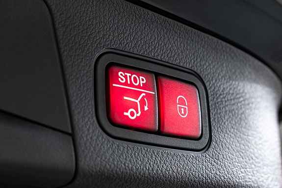 Mercedes-Benz EQA300 8 of 22