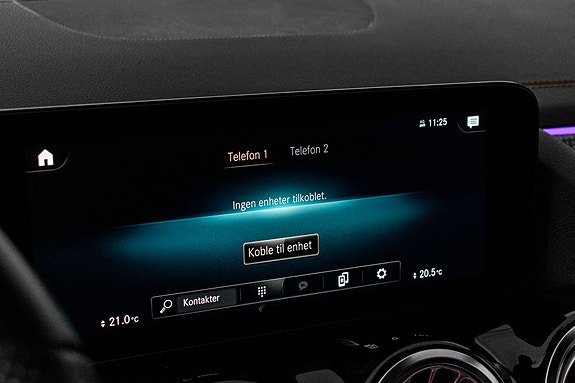Mercedes-Benz EQA300 18 of 22