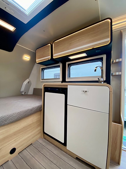 Knaus Travelino | Batteripakke | Kun 750 kg egenvekt | Fukt- og gasstest | Nye dekk 13 of 30