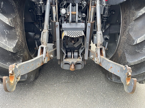 Massey Ferguson 5S.145 Dyna 4 Exclusive 9 of 28
