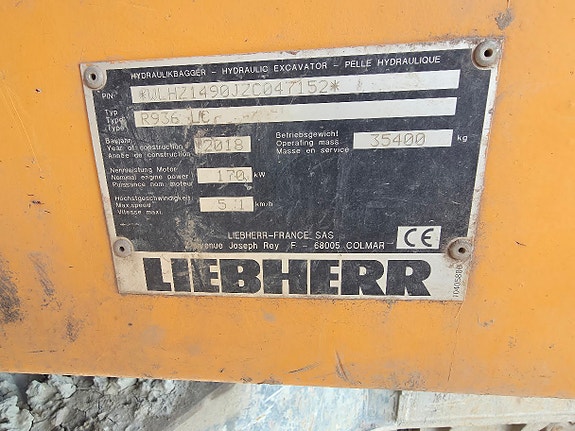 Liebherr R936 6 of 13