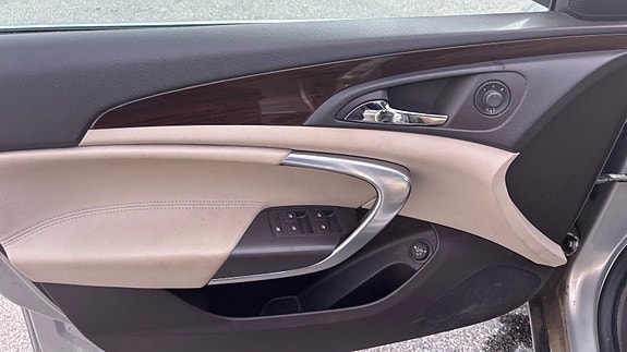 Opel Insignia 20 of 30