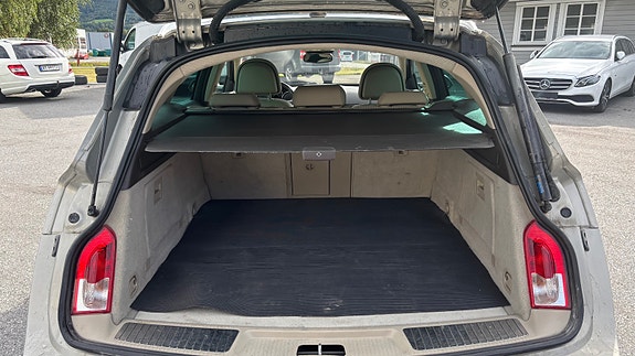 Opel Insignia 13 of 30