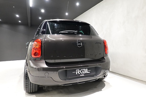 MINI Countryman-Serie 10 of 30