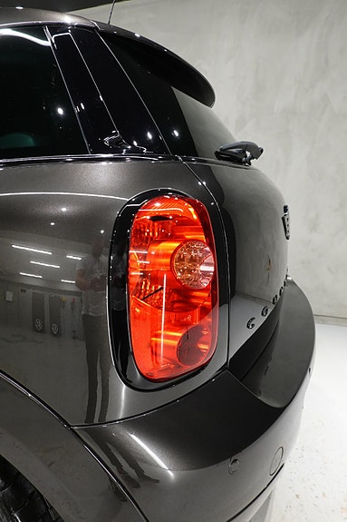 MINI Countryman-Serie 15 of 30