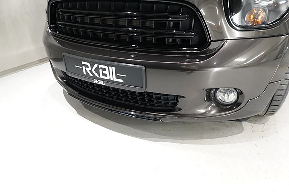 MINI Countryman-Serie 12 of 30