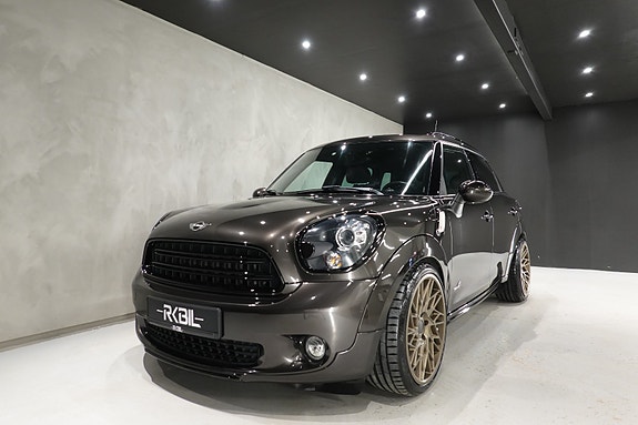 MINI Countryman-Serie 3 of 30