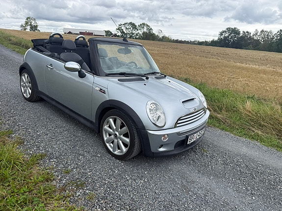 MINI Cooper S 7 of 29