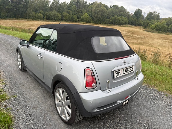 MINI Cooper S 28 of 29