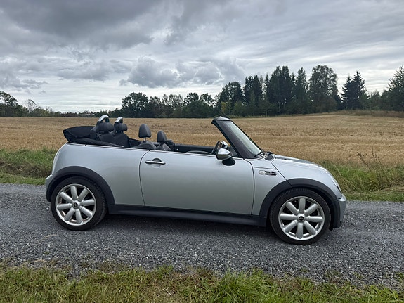 MINI Cooper S 12 of 29