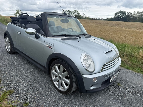 MINI Cooper S 8 of 29