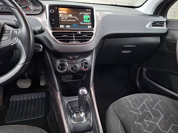 Peugeot 2008 14 of 25