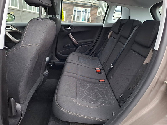 Peugeot 2008 20 of 25