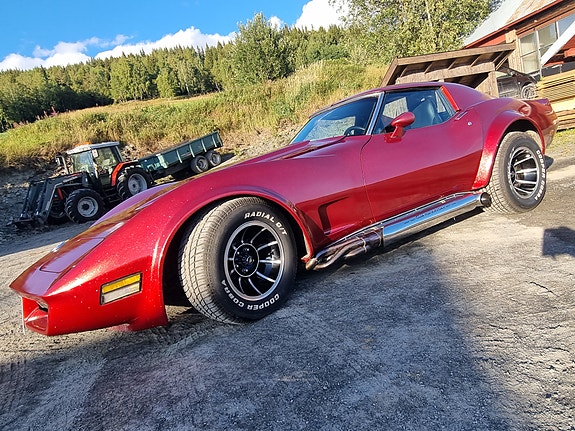 Chevrolet Corvette 11 of 16